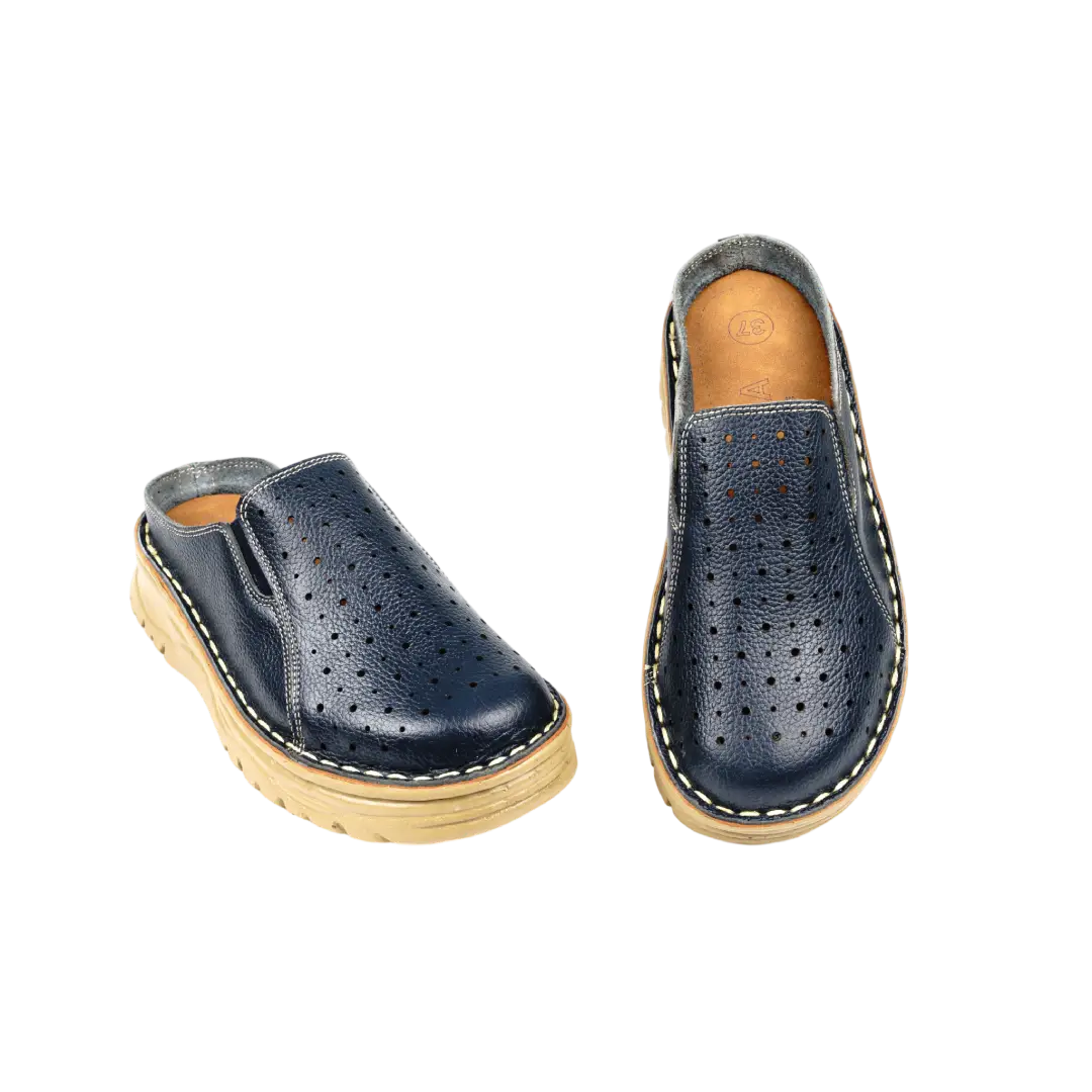 244 Women Genuine Leather Medical Clogs – Comfortable Orthopedic Walking Shoes