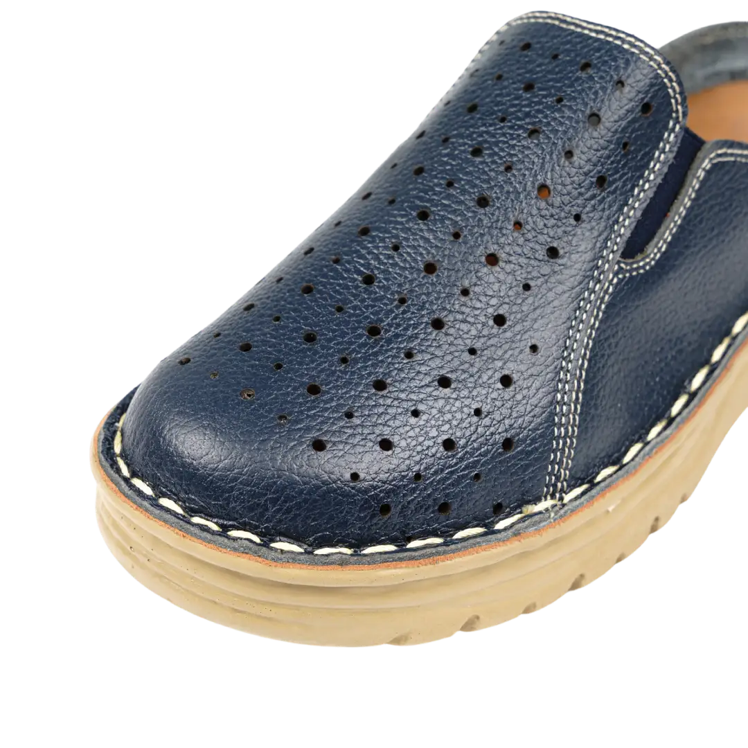 244 Women Genuine Leather Medical Clogs – Comfortable Orthopedic Walking Shoes