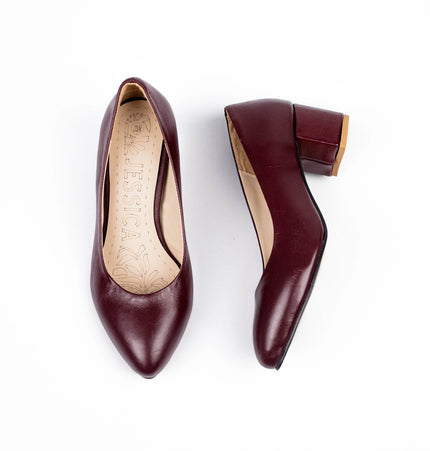 Code D50 natural leather shoes