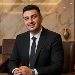 <strong>عمر إيهاب</strong>