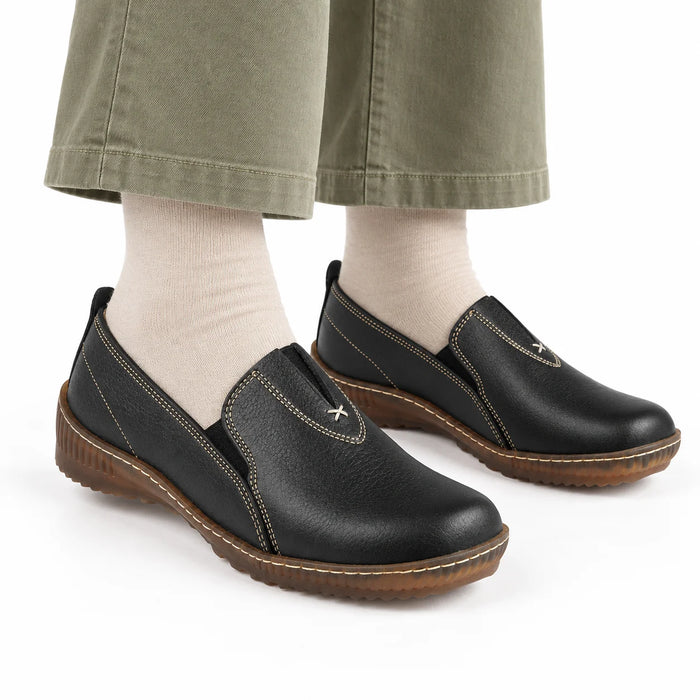 Jessica 1012 women walking shoes, black pair cover
