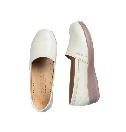 301 Women Genuine Leather Walking Shoes – Comfortable Orthopedic Shoes