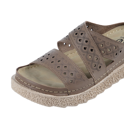 Z66 Women’s Genuine Leather Clogs – Comfortable Walking Shoes for Wide Feet