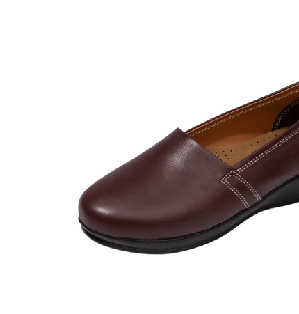 كود ٣٠١ حذاء