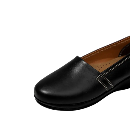 كود ٣٠١ حذاء