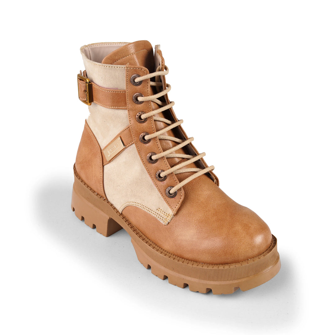Jessica 590 Havan tan walking boot, single boot view