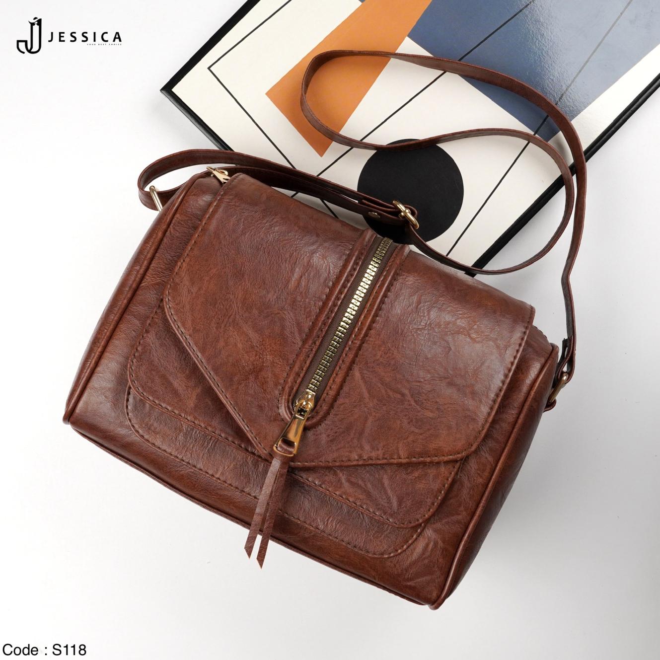 Cross bag ...