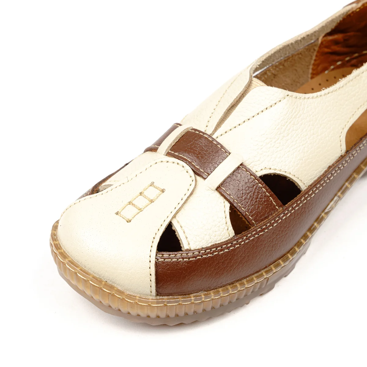 كود1001 حذاء حريمى جلد طبيعى - بني - جيسيكا