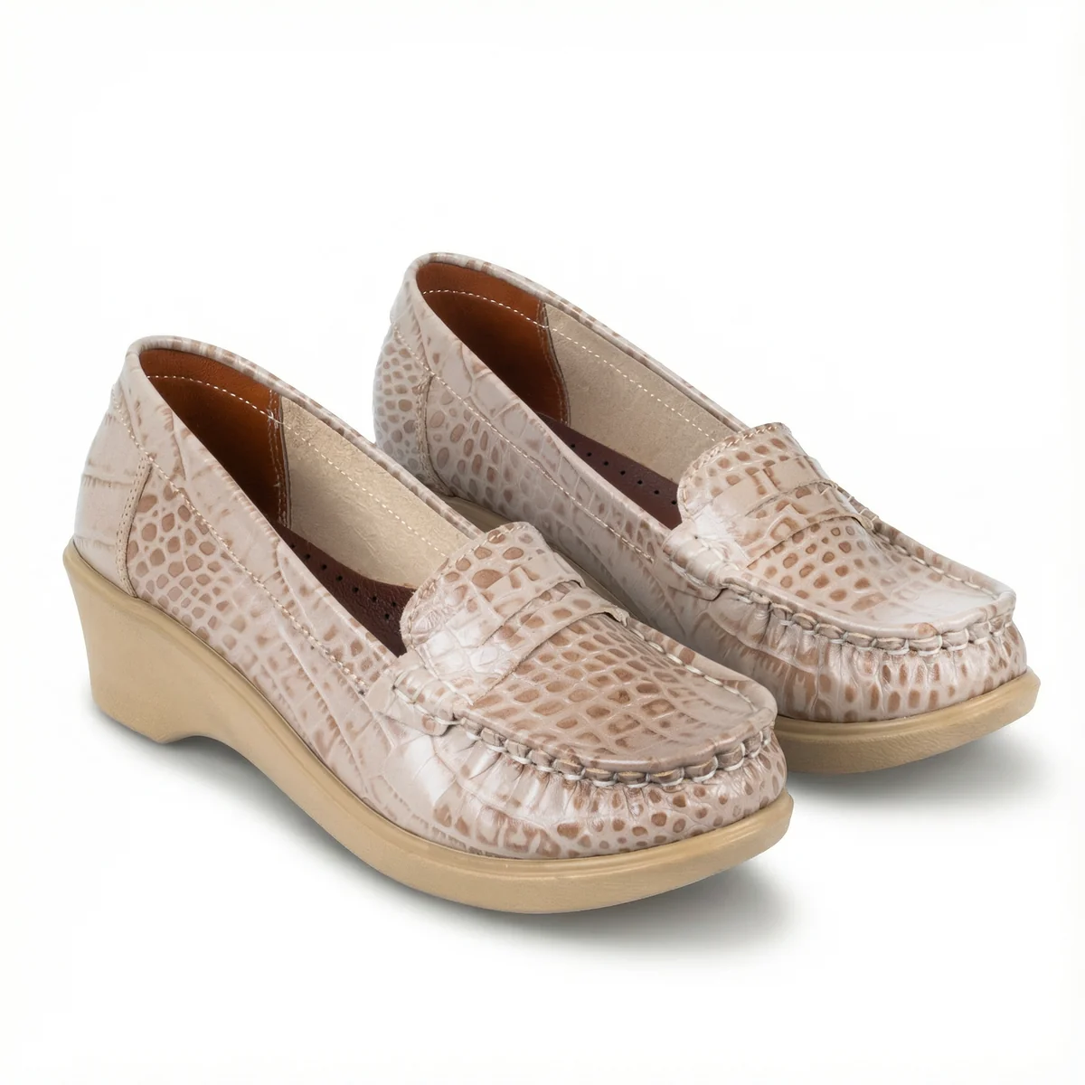 ▫️جلد طبيعي لازار 
▫️نعل ب ...