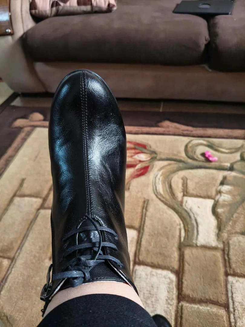 كود 3060 هاف بوت حريمى  - صورة حقيقية - جيسيكا