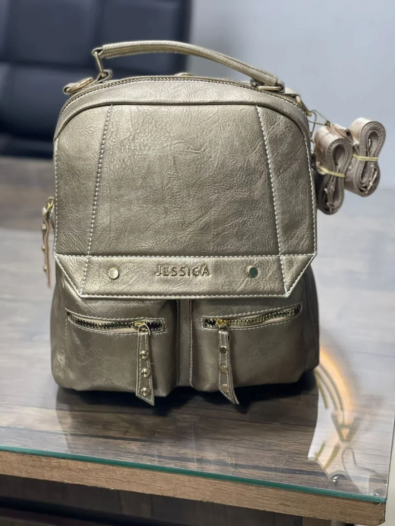 كود b65شنطة ضهر جلد مستورد درجه اولى - صورة حقيقية - جيسيكا