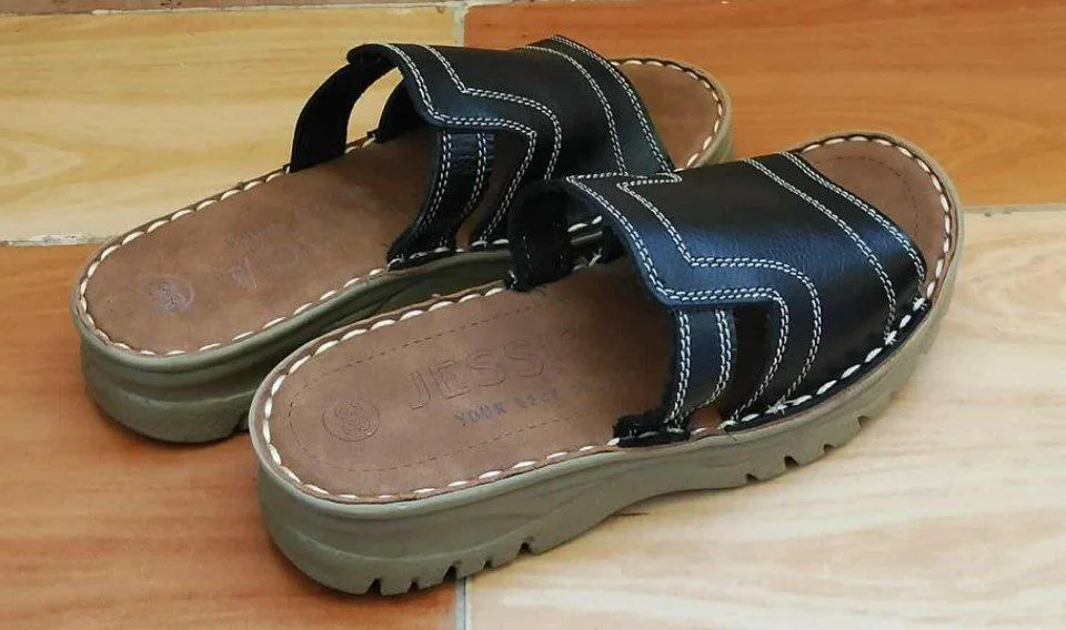 كود208 صابو حريمى جلد طبيعى خياطة يدوى - صورة حقيقية - جيسيكا